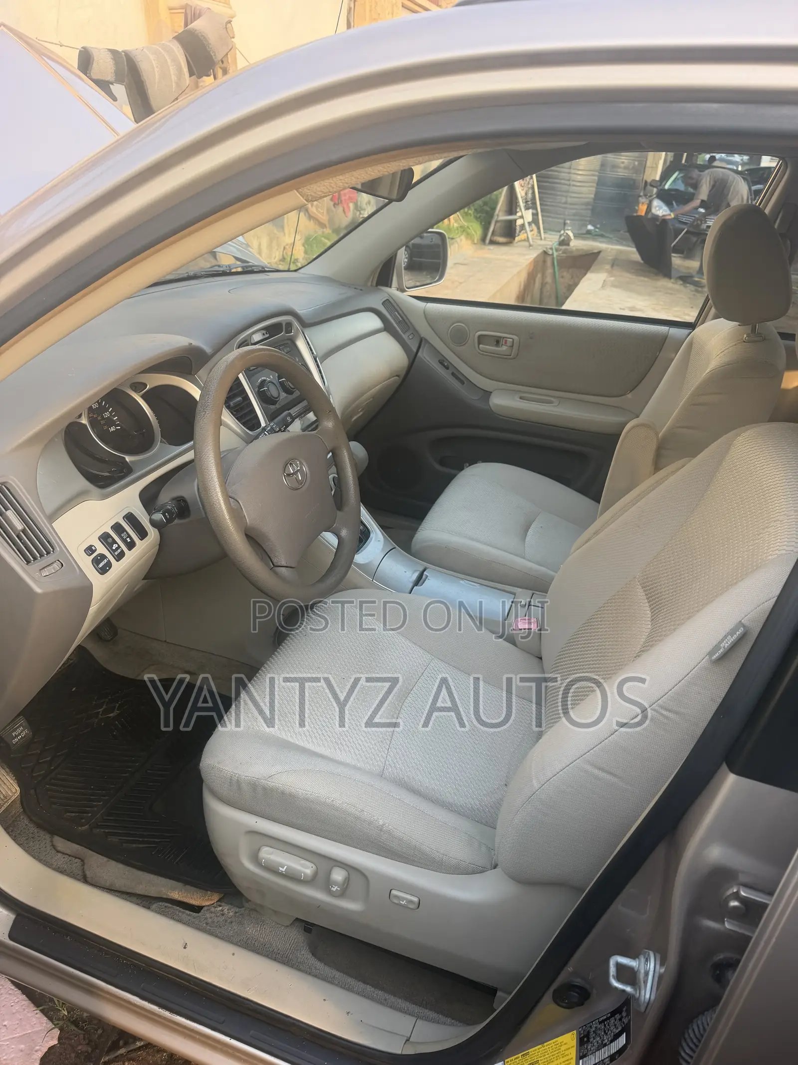 Toyota Highlander V6 2007 Gold