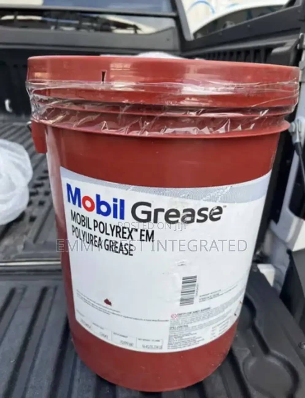 Mobil PolyrexTM EM Polyurea Grease