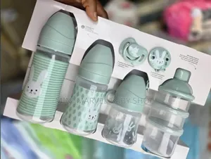 Baby Feeding Bottle Set