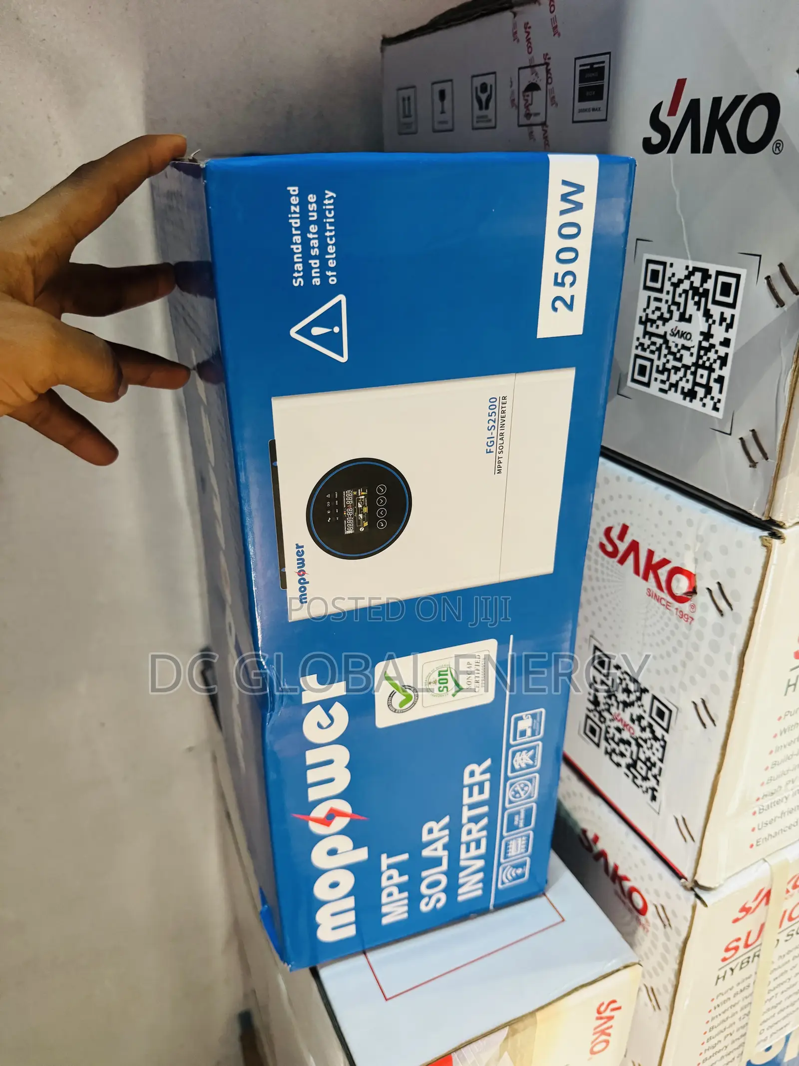 2.5kva Mopower Hybrid Inverter 24v