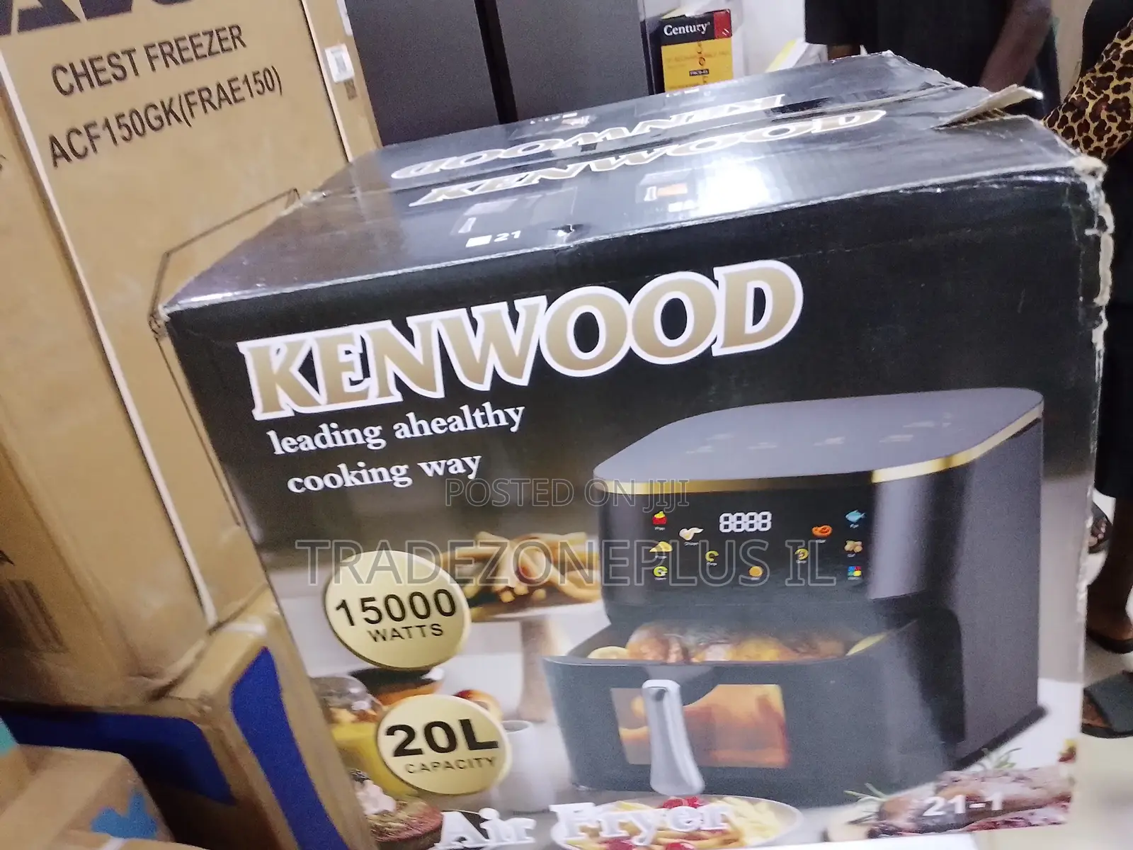 Spacious Kenwood Air Fryer 20L 15000W for Home Use