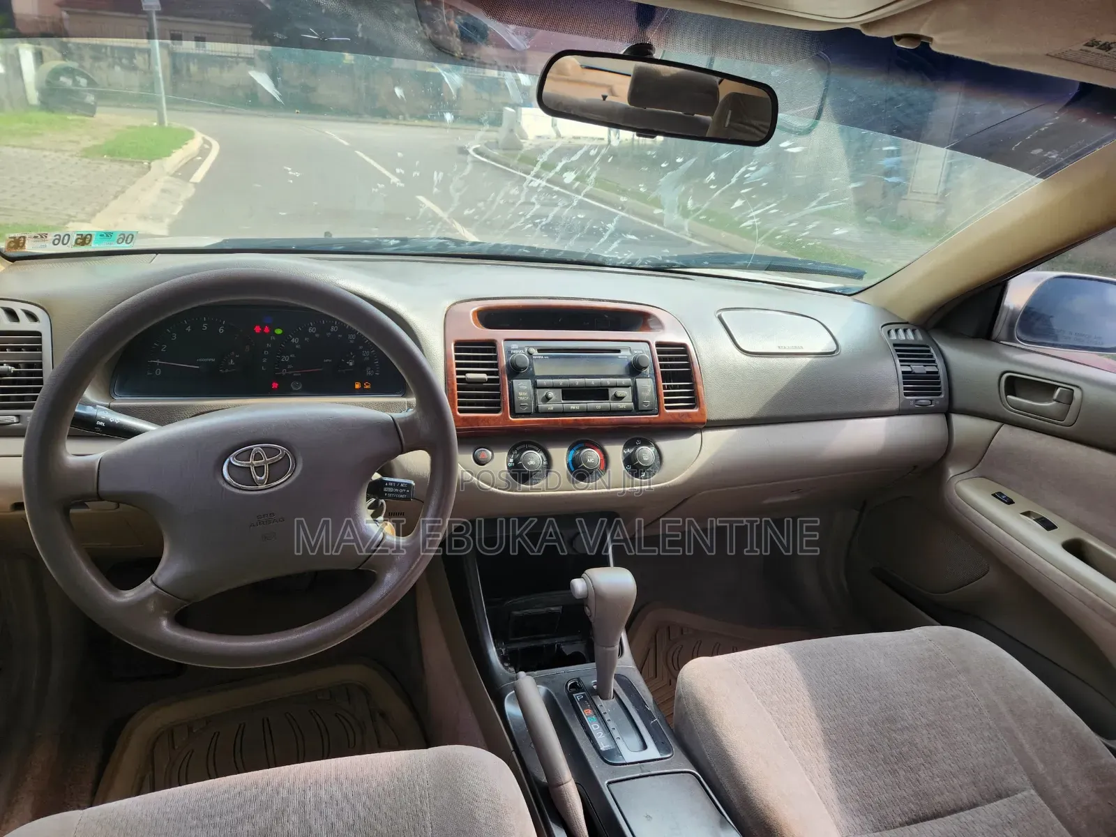 Toyota Camry 2004 Gold