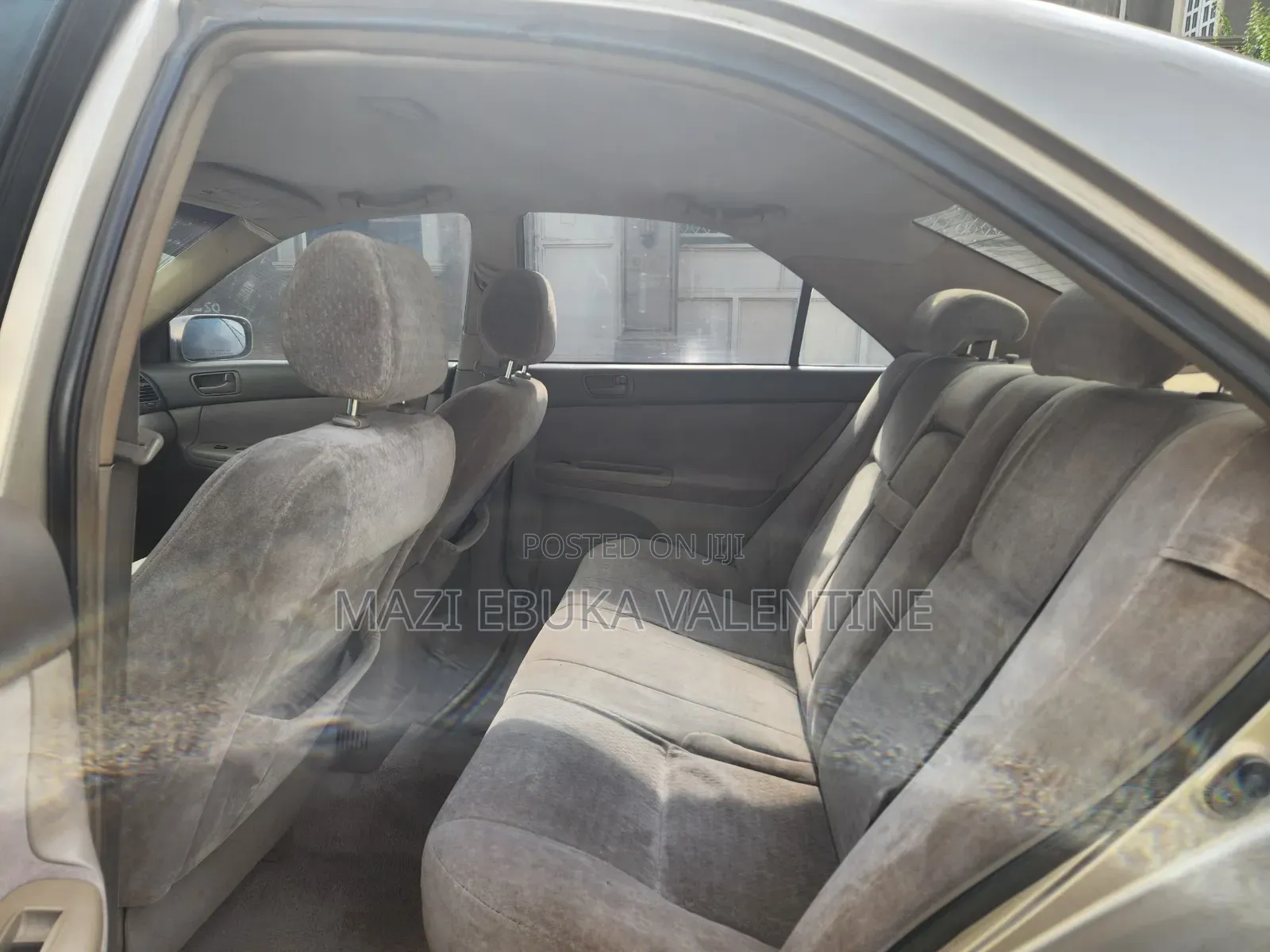 Toyota Camry 2004 Gold