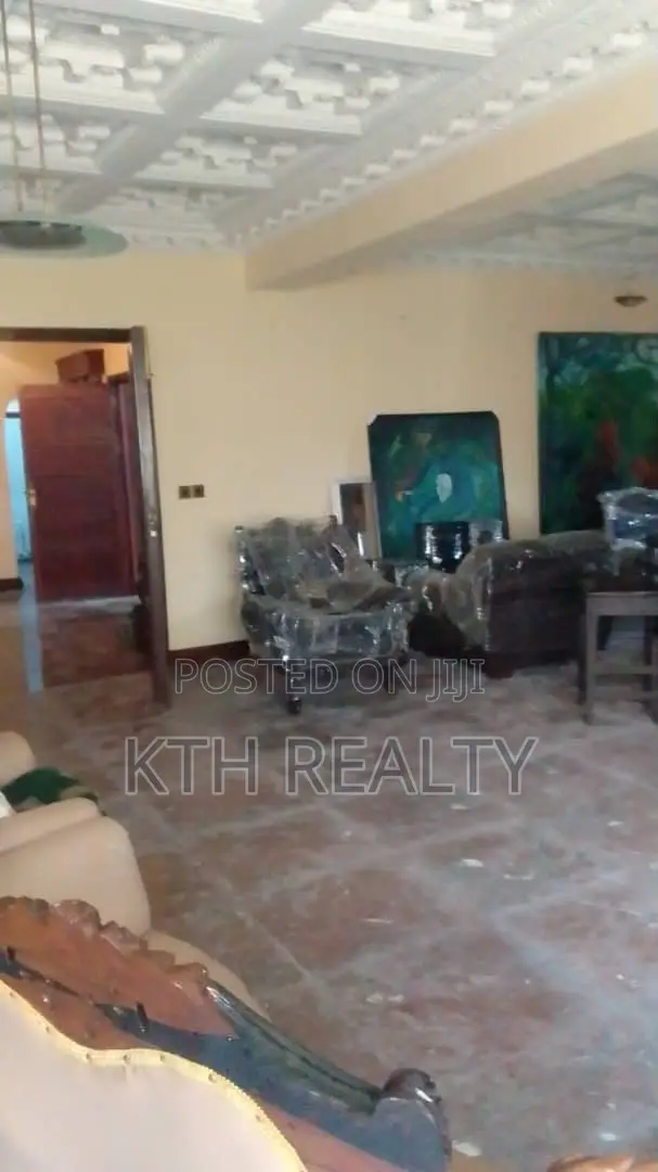 9bdrm Duplex in Abacha Estate for rent