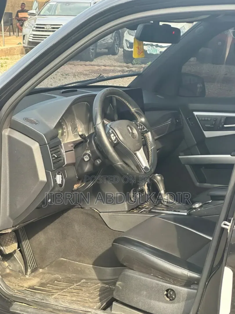 Mercedes-Benz GLK-Class 350 4MATIC 2010 Black