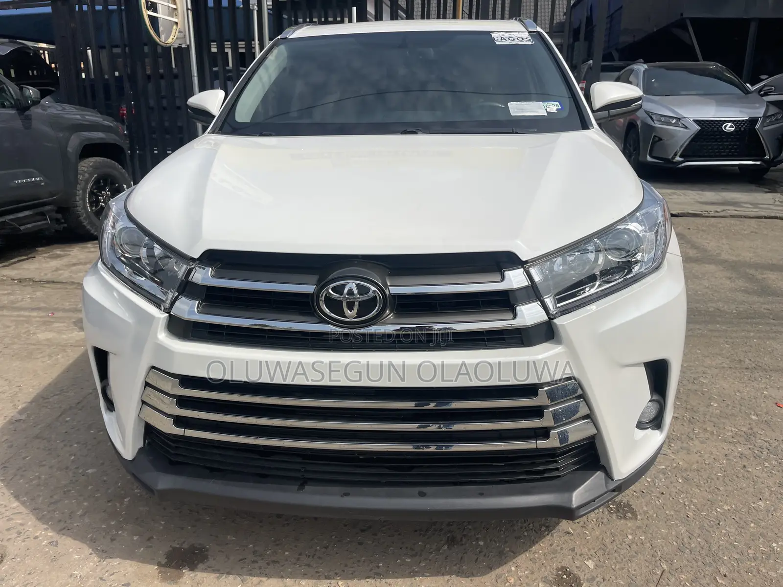 Toyota Highlander Limited 4dr SUV AWD (3.5L 6cyl 6A) 2015 White