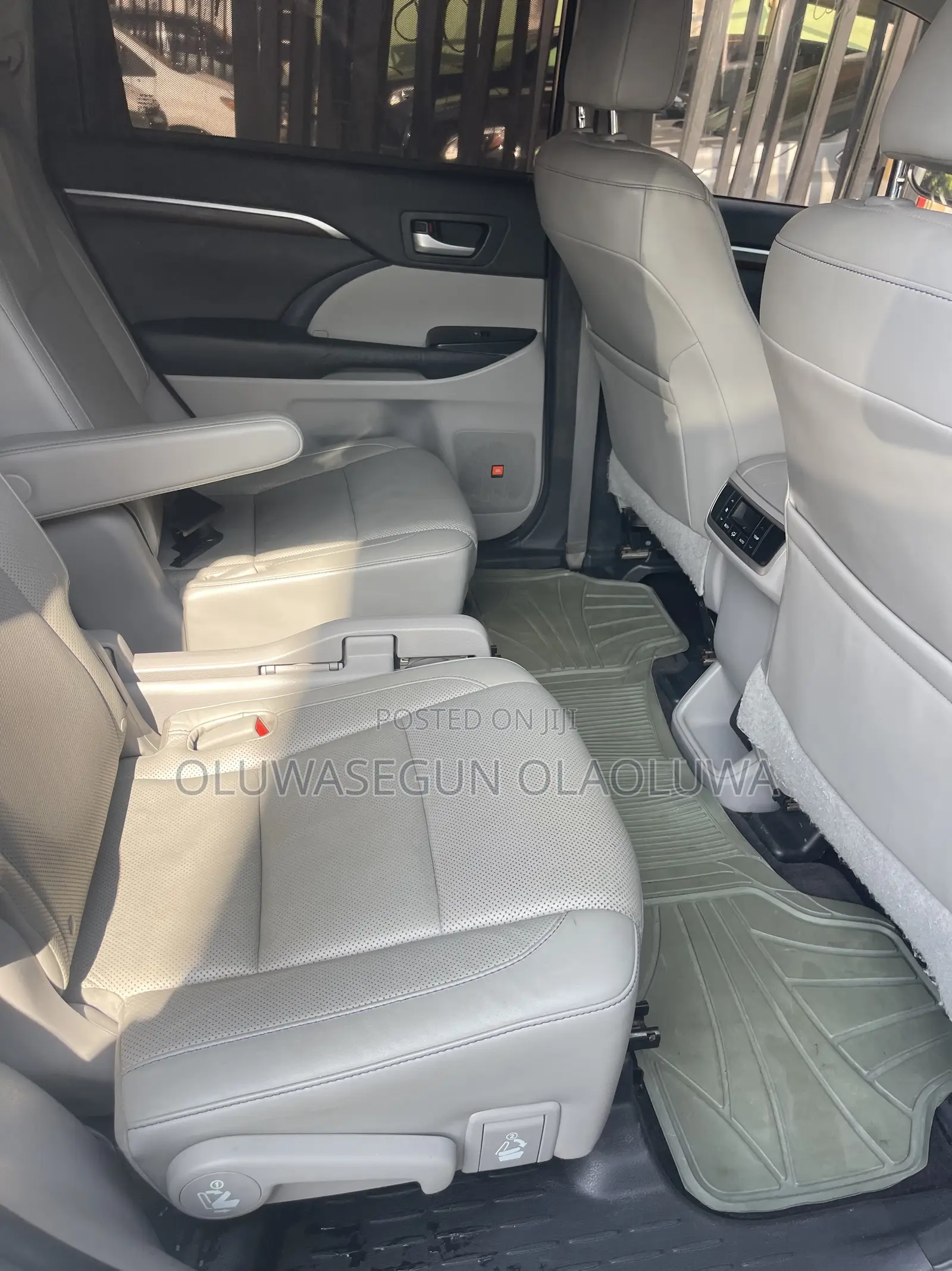 Toyota Highlander Limited 4dr SUV AWD (3.5L 6cyl 6A) 2015 White