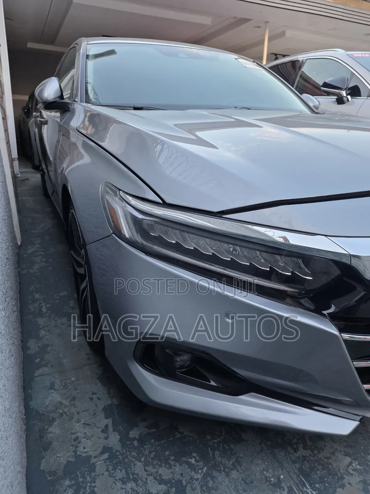 Honda Accord Touring 2.0T 2022 Silver