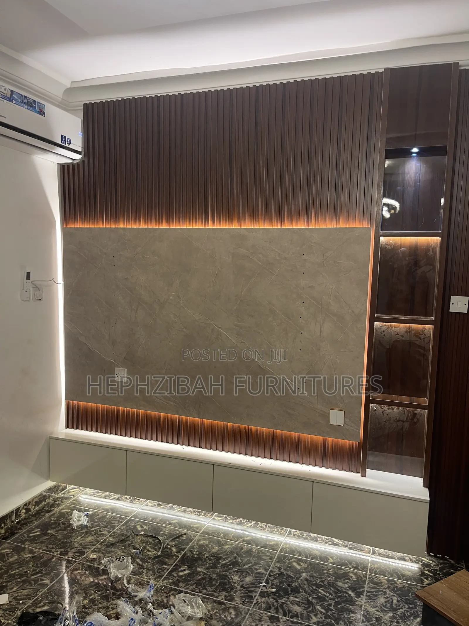 Modern High Glossy Wall Console