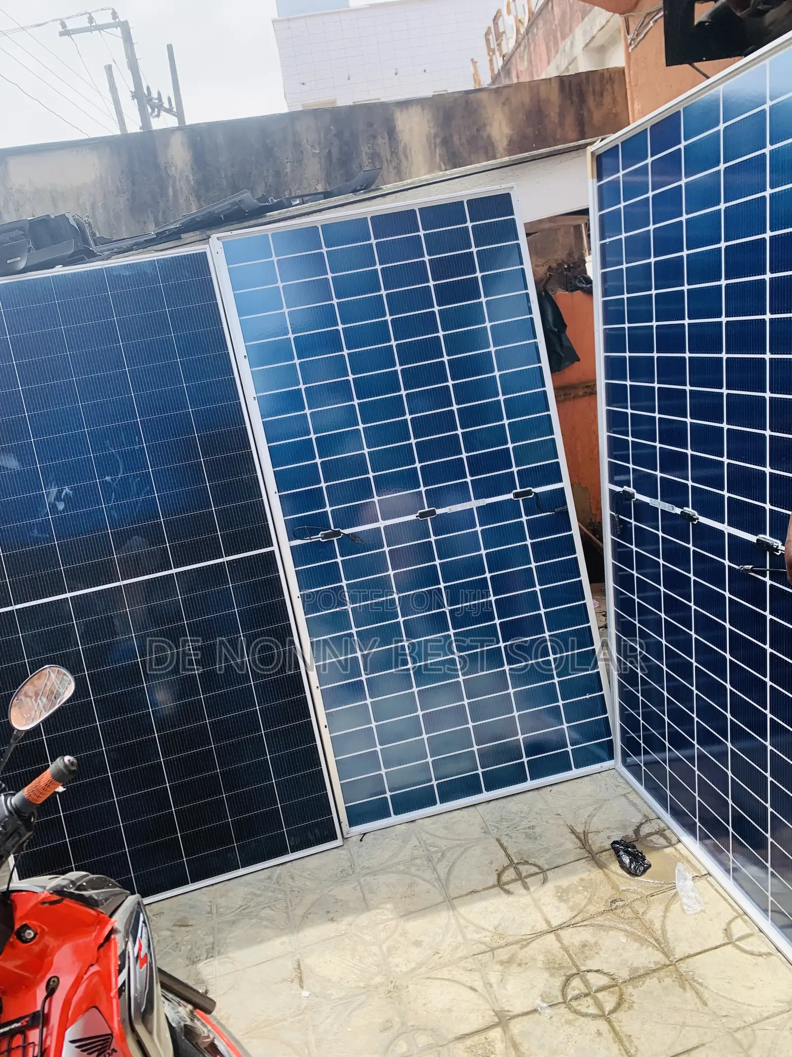 650watts Jinko Byfacial Solar Panel