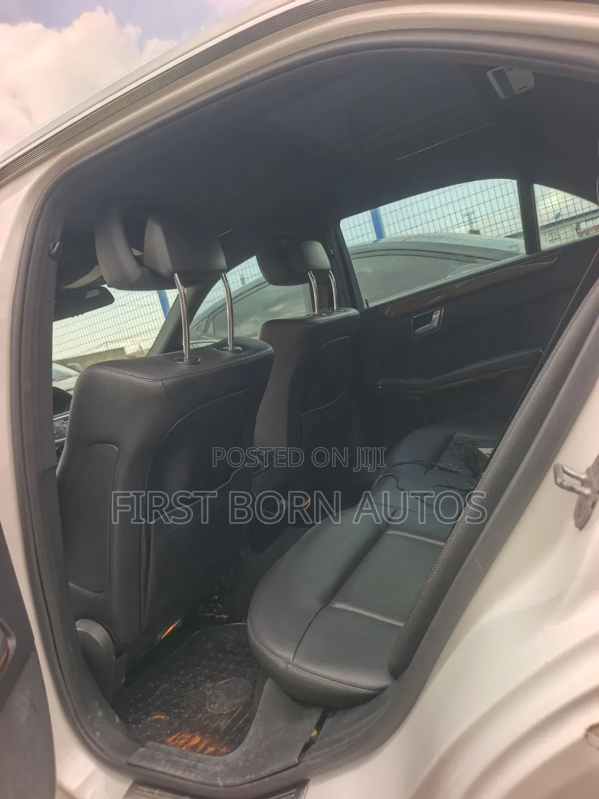Mercedes-Benz E350 Base 4Matic Sedan AWD (3.5L 6cyl 7A) 2014 White