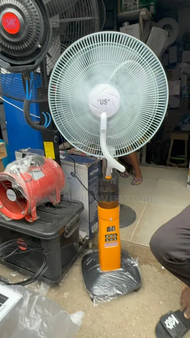 18"inches Solar Mist Fan Standing