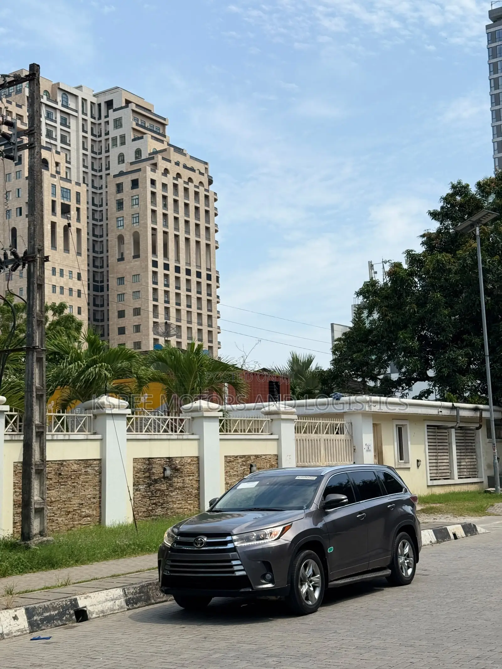 Toyota Highlander Limited Platinum 4dr SUV (3.5L 6cyl 6A) 2015 Gray