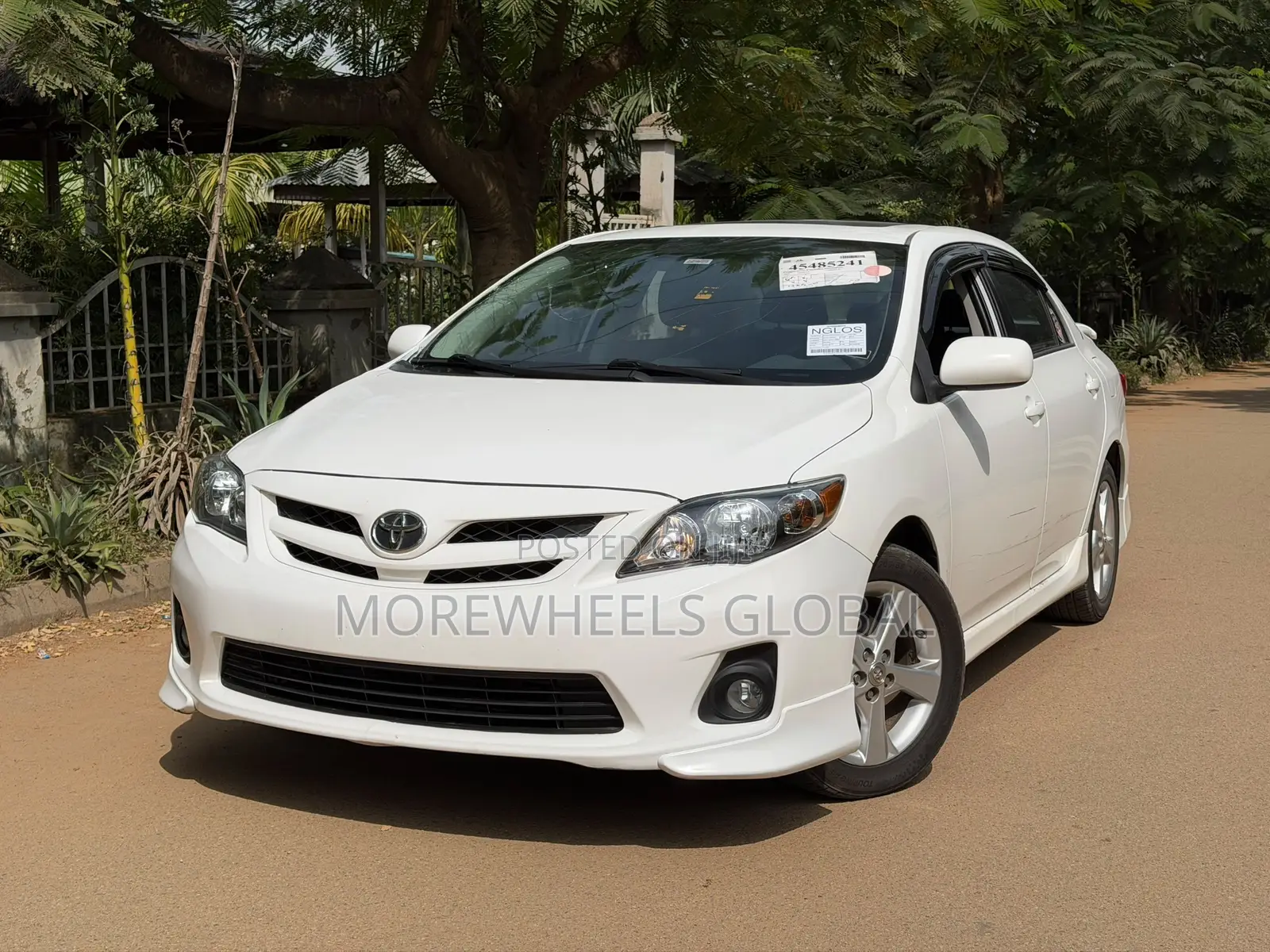 Toyota Corolla S 4dr Sedan (1.8L 4cyl 4A) 2012 White