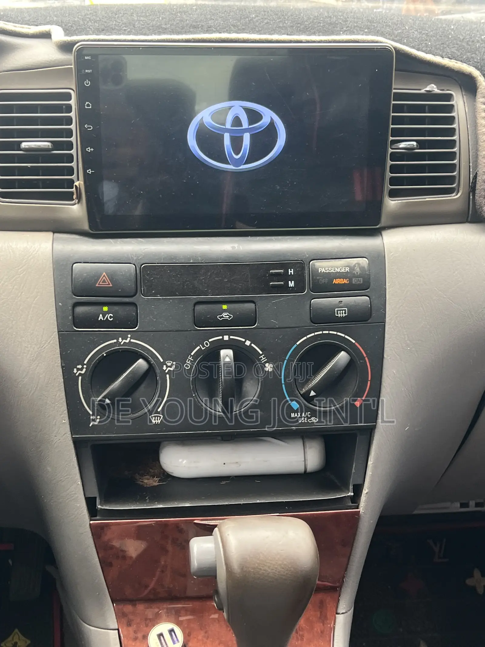 Toyota Corolla LE 2005 Red