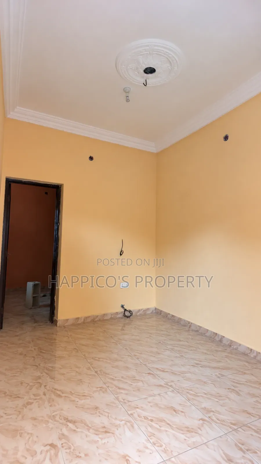 Mini Flat in Akoka for rent