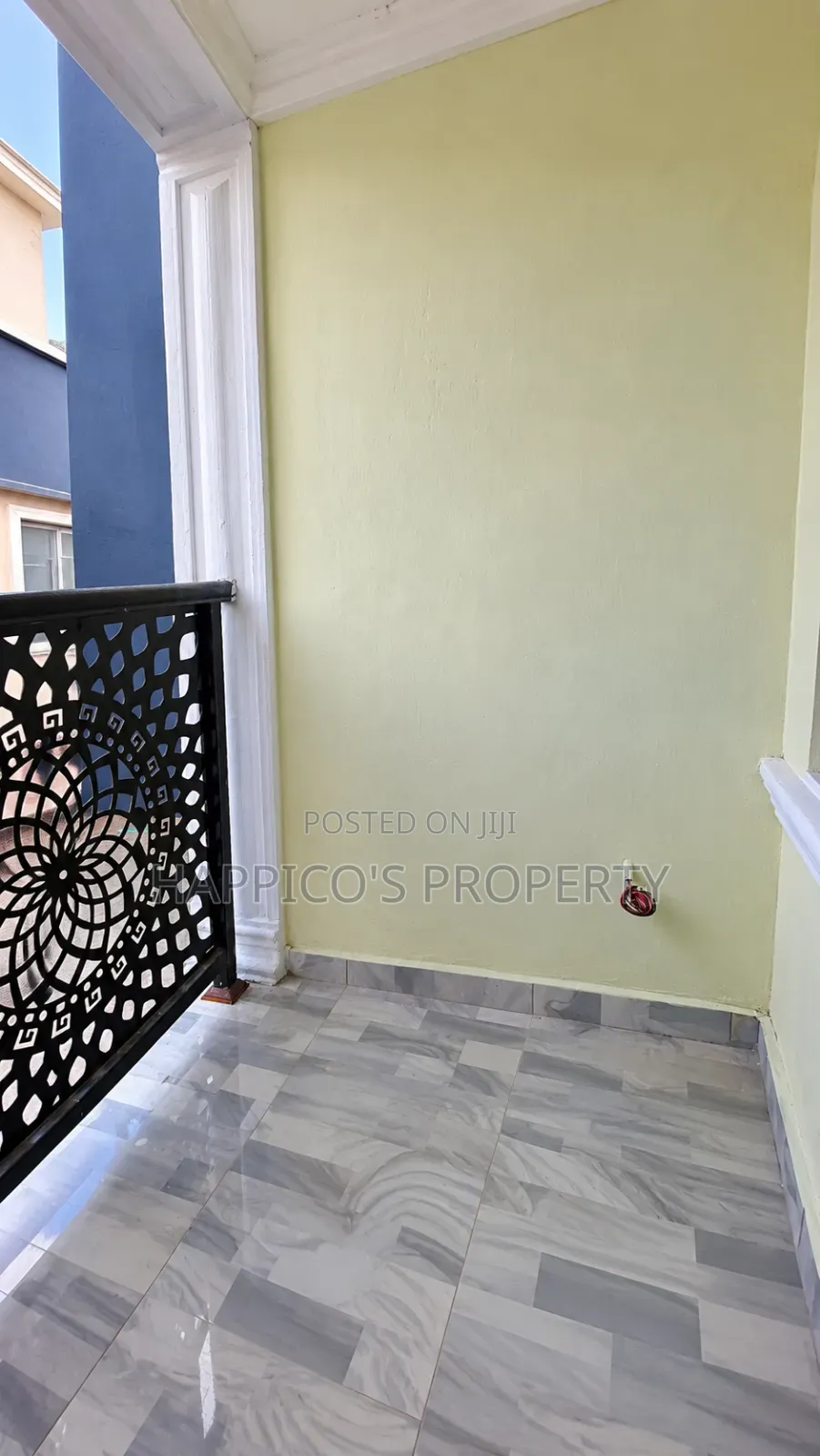 Mini Flat in Akoka for rent