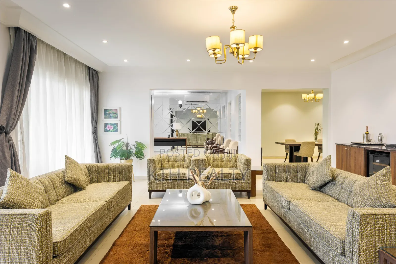 Furnished 3bdrm Apartment in Ahmadu Bello Way for rent