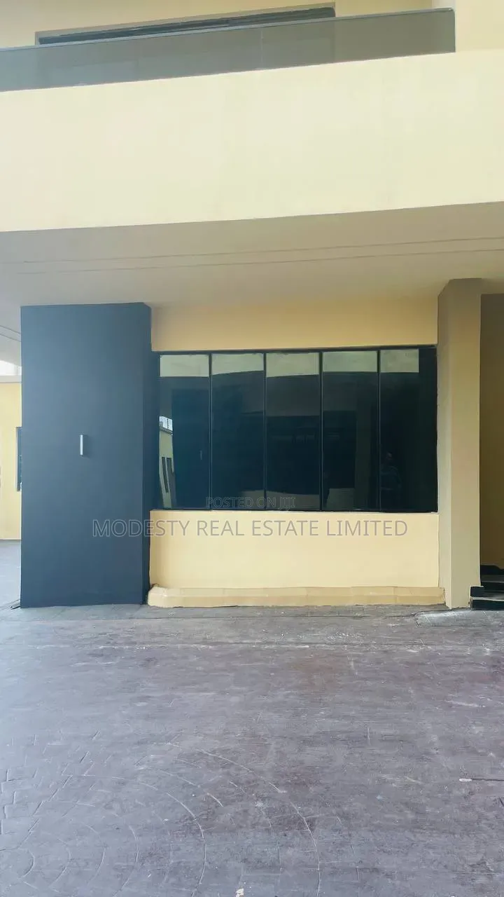 4bdrm Duplex in Bodija for sale