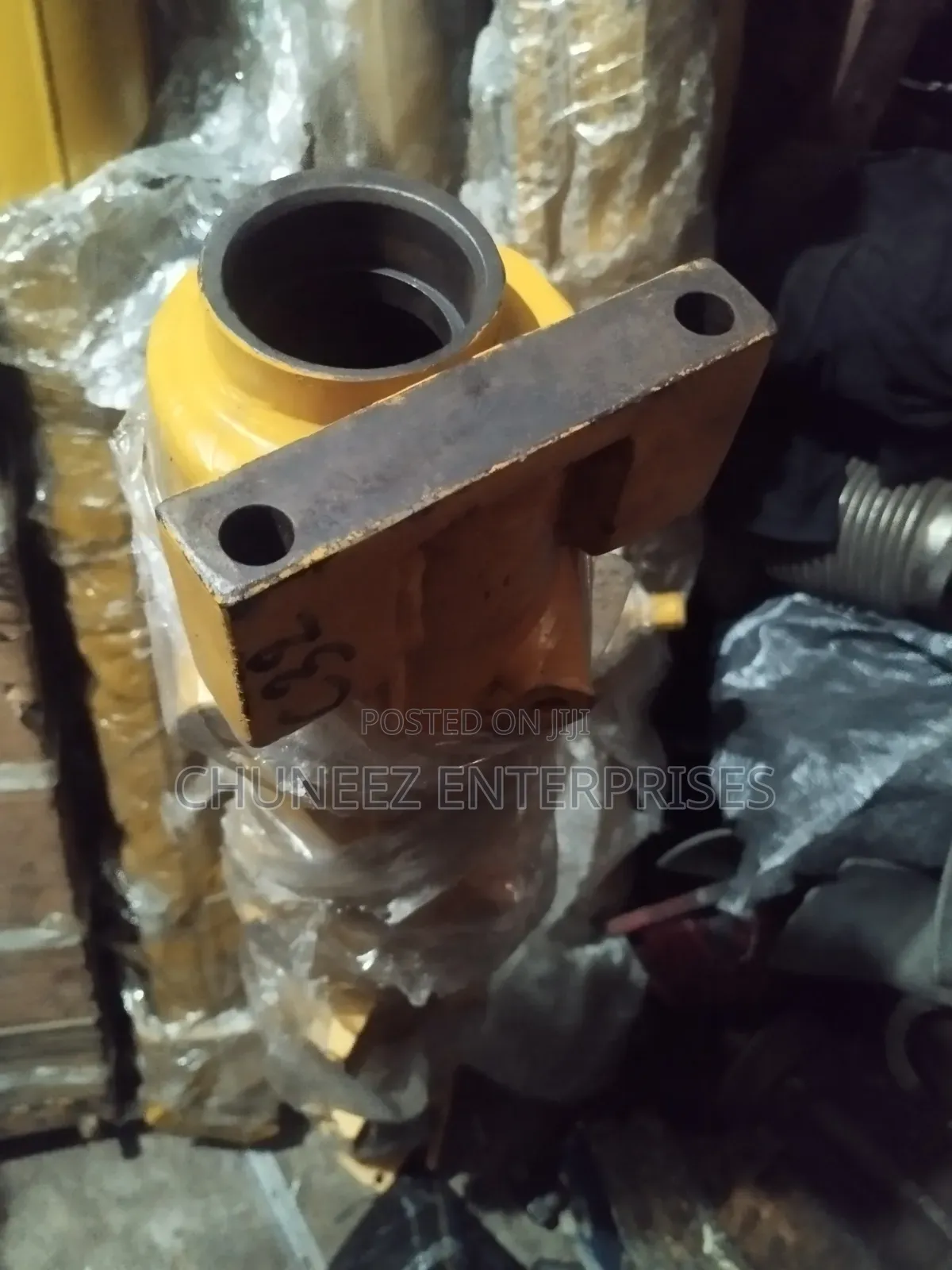 Caterpillar Exhaust Manifold ( C32 )