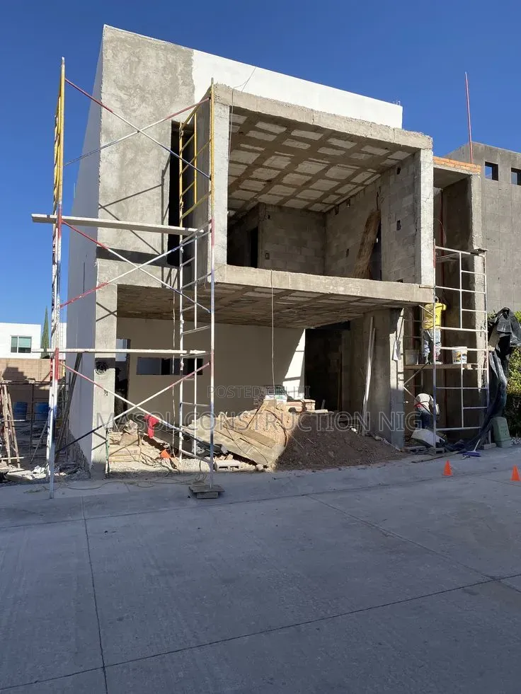 Building Renovation and Extension Contractors