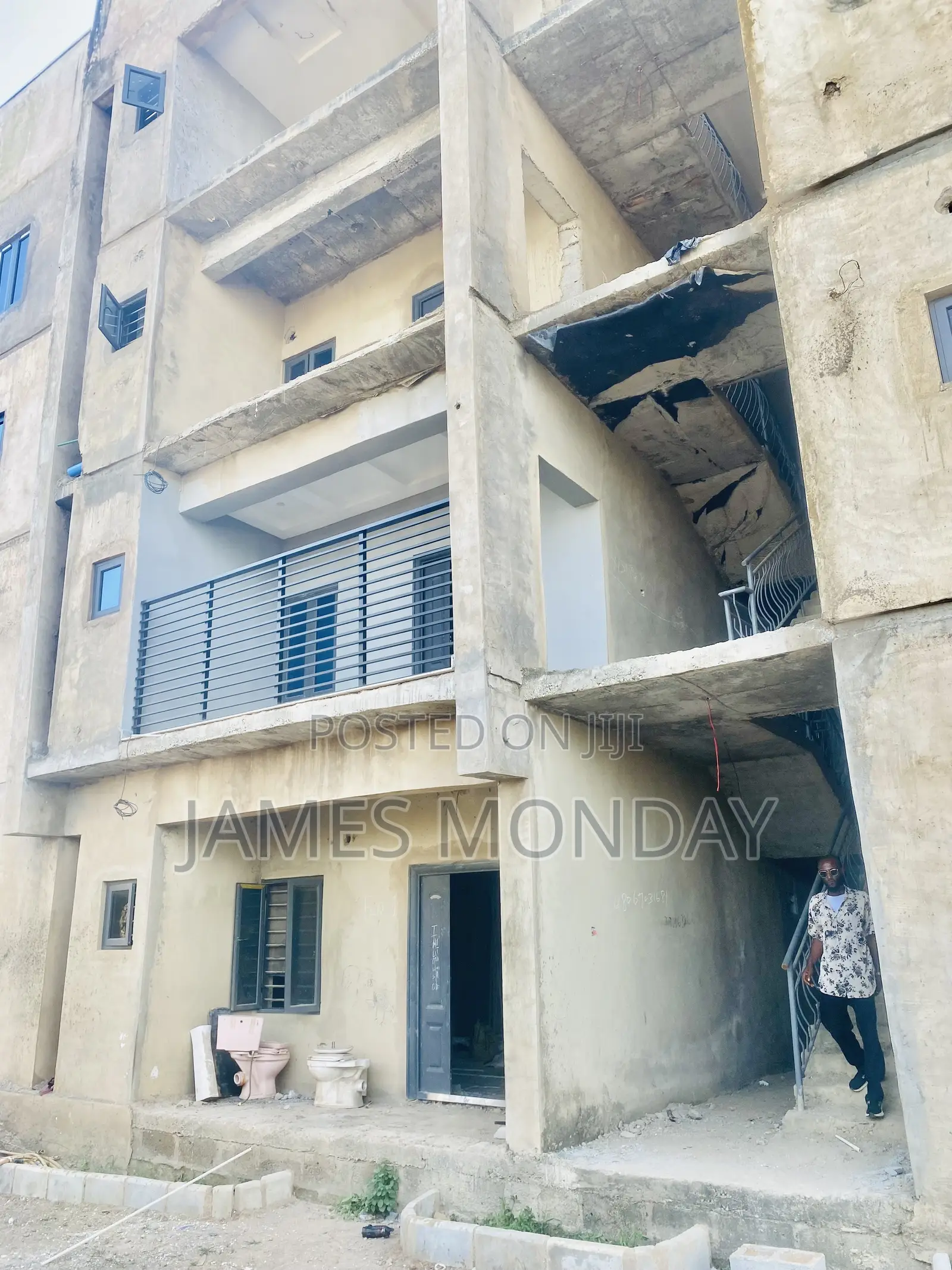 3bdrm Block of Flats in Private Residence, Dakibiyu for sale