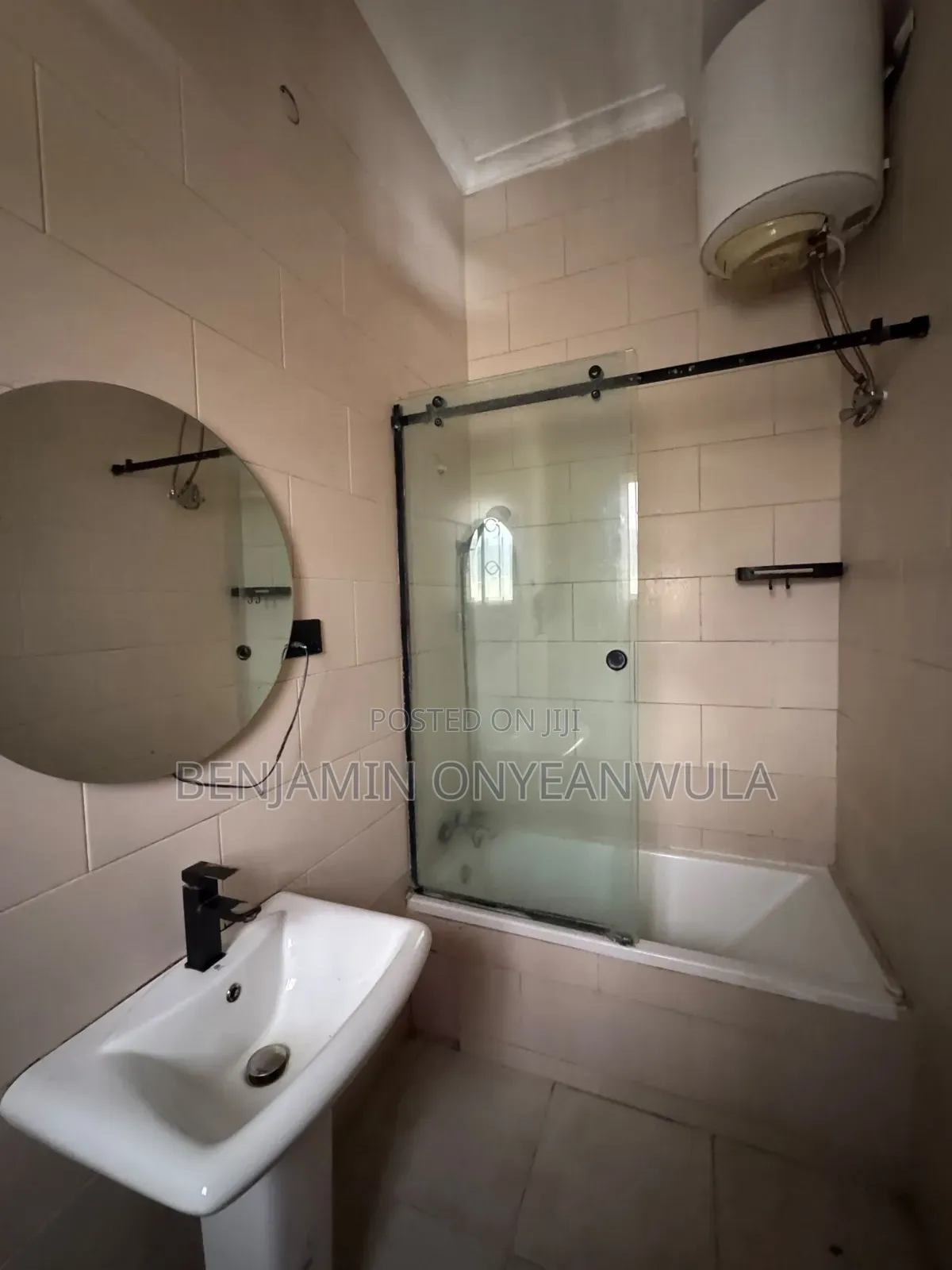 3bdrm Apartment in Nil, Lekki Phase 1 for rent