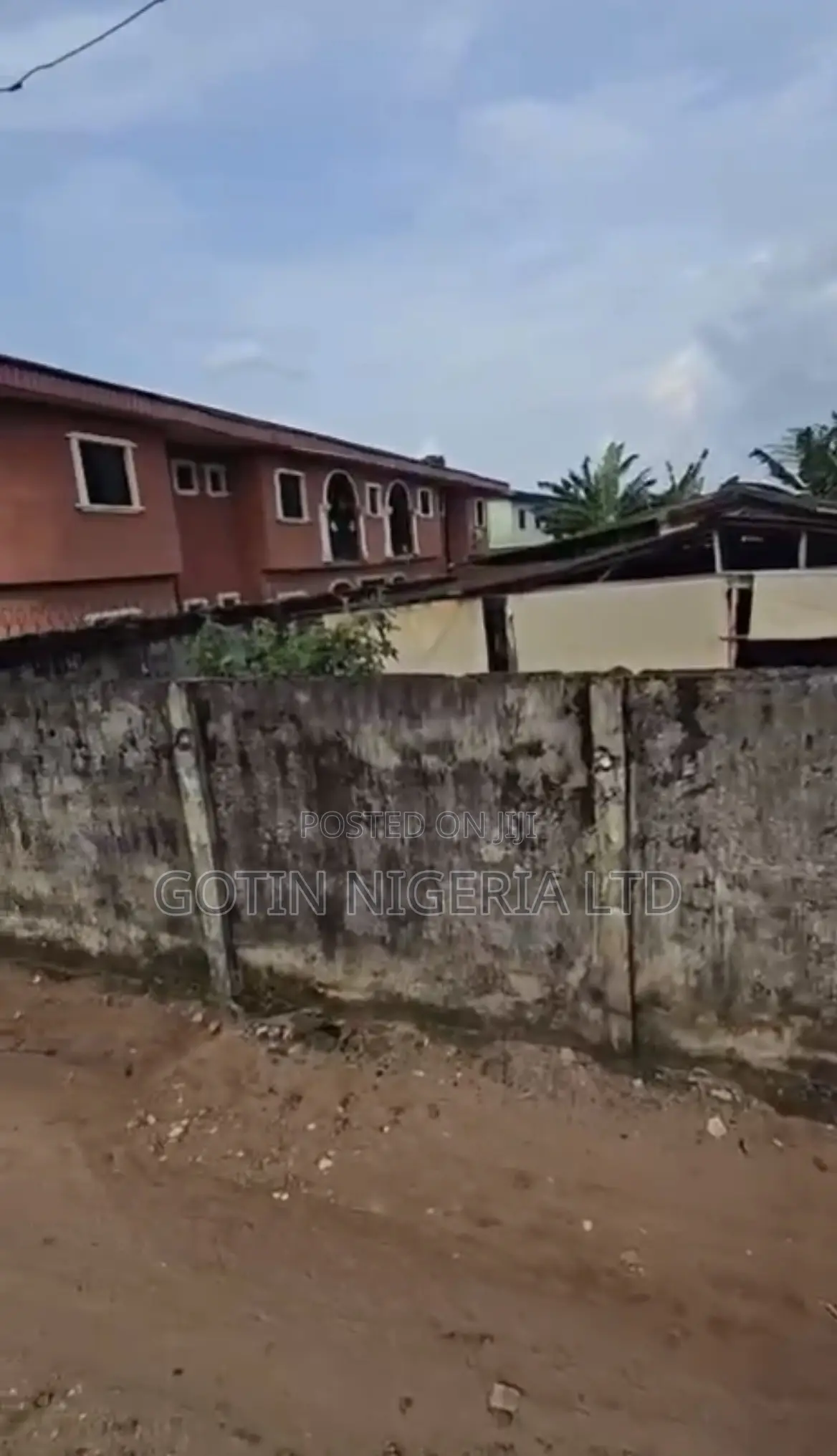 Fenced and Gated 50x100ft Plot of Land for Sale in Ugbowo