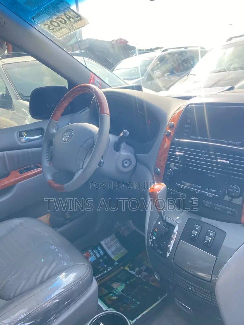 Toyota Sienna Limited 7 Passenger 2010 Red