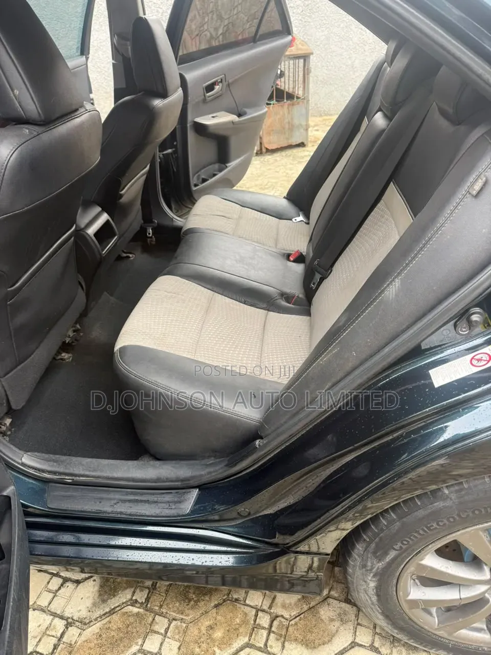 Toyota Camry SE 4dr Sedan (2.5L 4cyl 6A) 2013