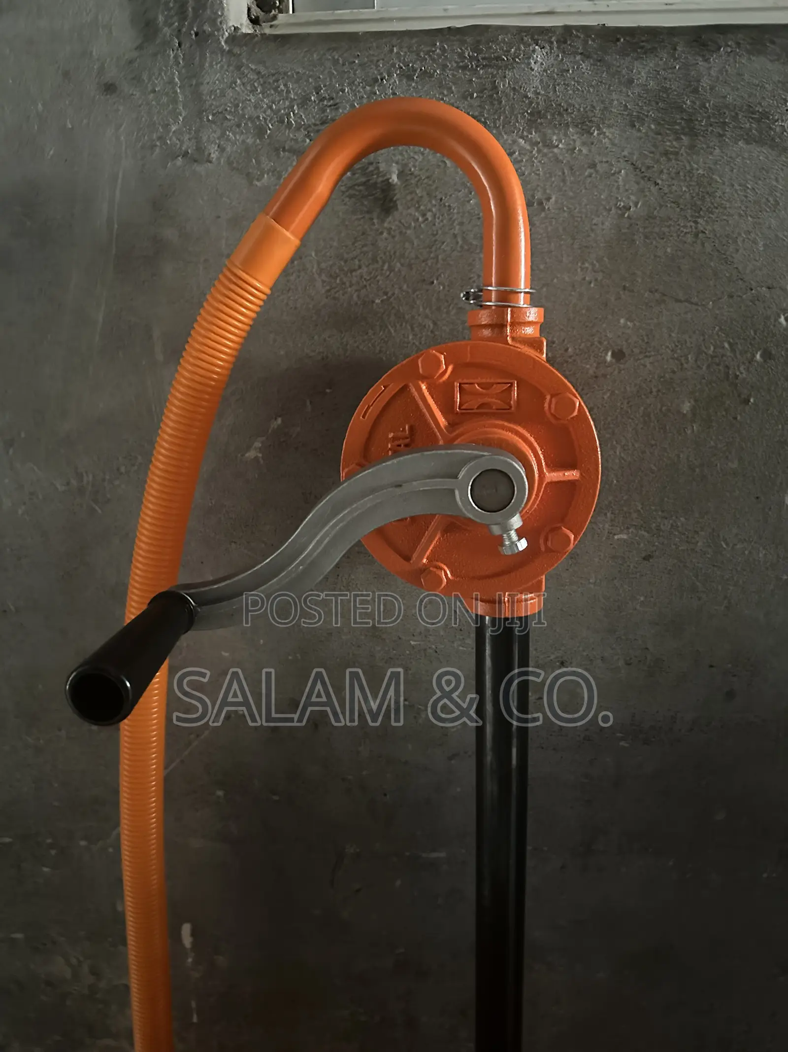 Heavy-Duty Manual Rotary Pump – Hand-Operated Liquid Transfer Pump