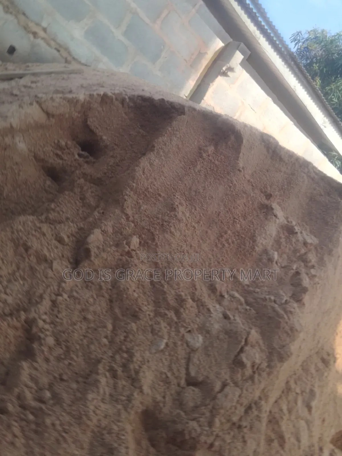 Sharp Sand and Grinate Full 30 Tone