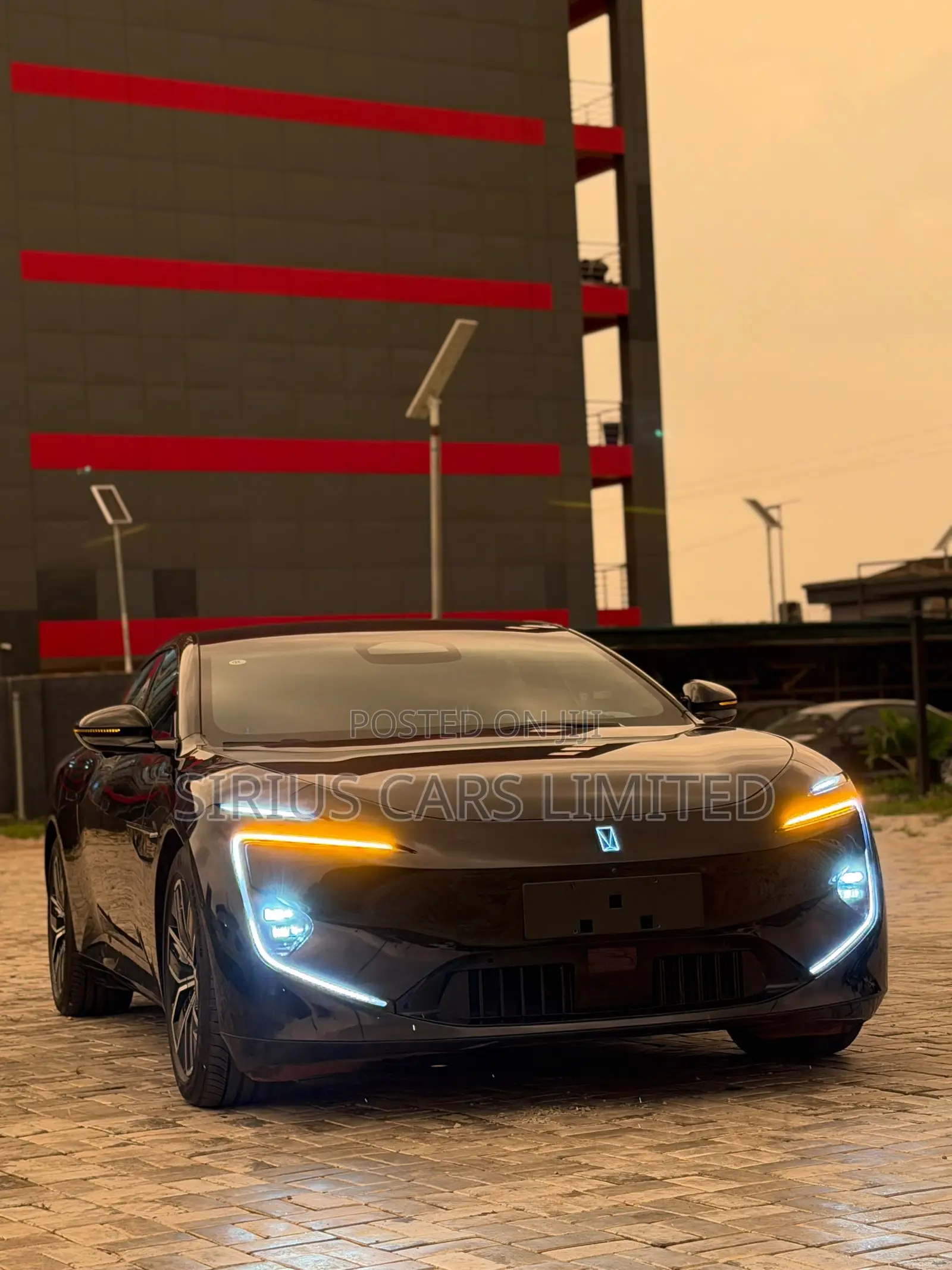 New Avatr 12 2025 Black