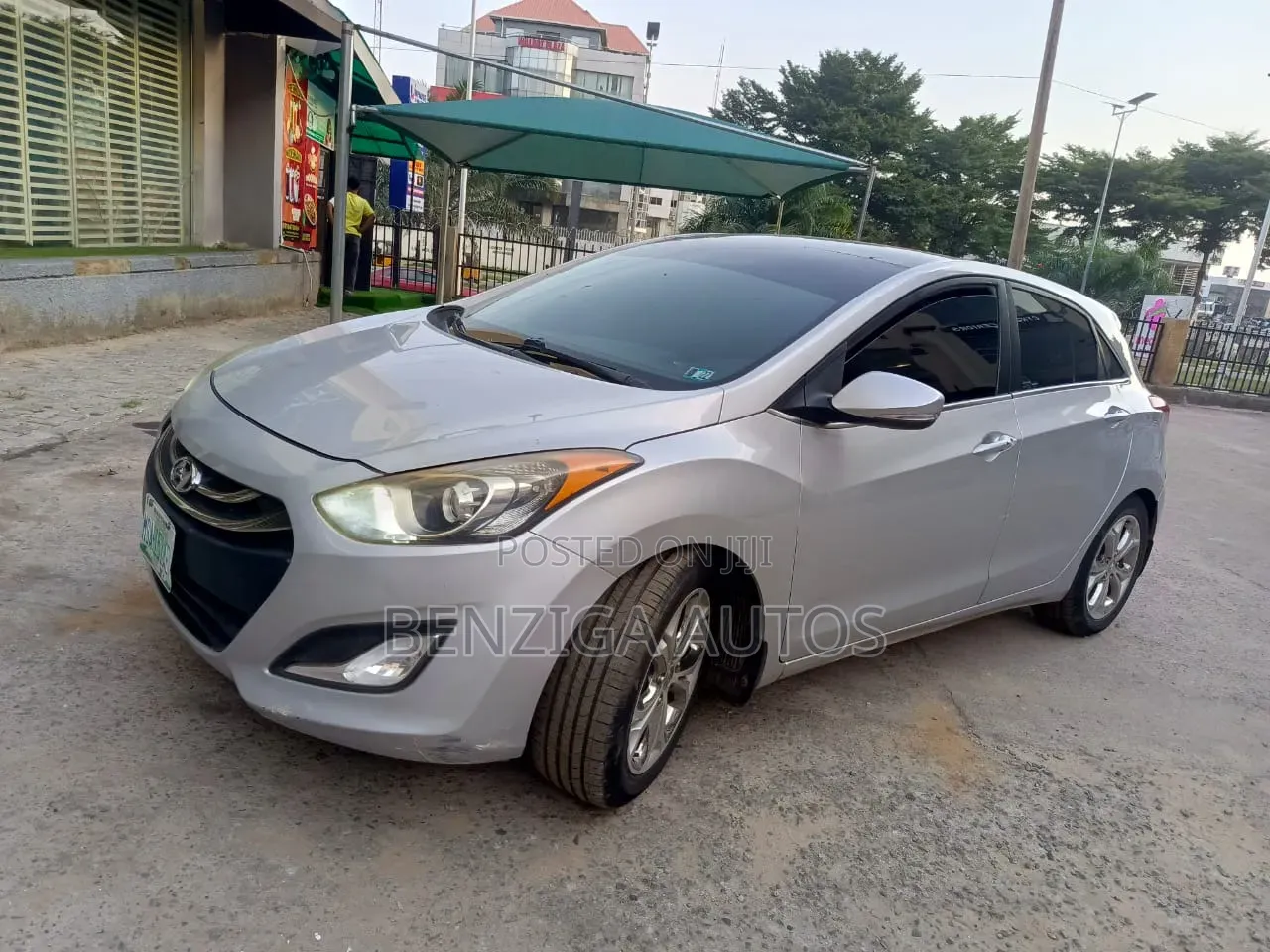 Hyundai Elantra 2015 Silver