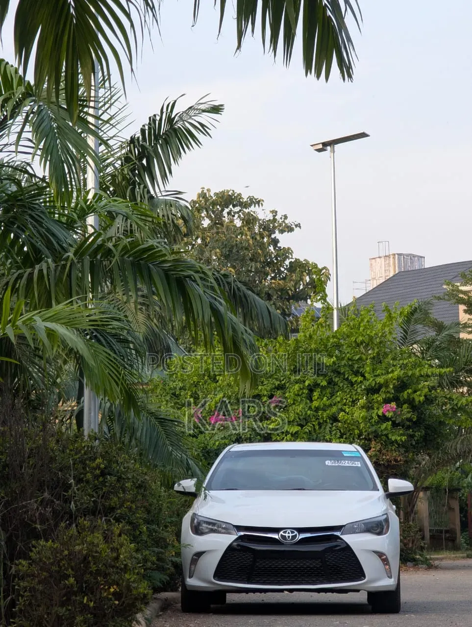 Toyota Camry 2017 White