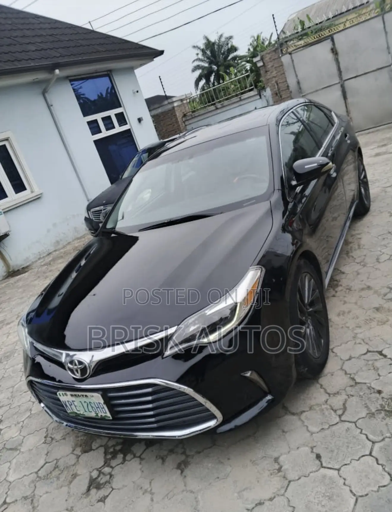 Toyota Avalon XLE Touring 4dr Sedan (3.5L 6cyl 6A) 2015 Black