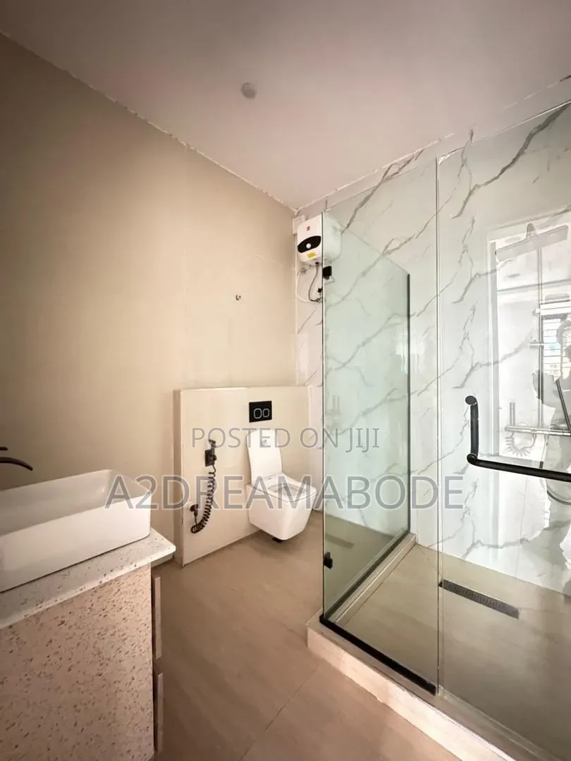 4bdrm Duplex in Ogudu Gra for sale