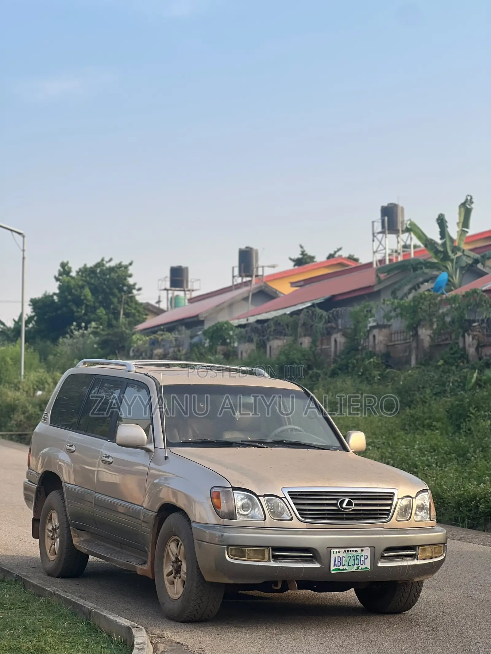 Lexus GX 470 Sport Utility 2005 Gold