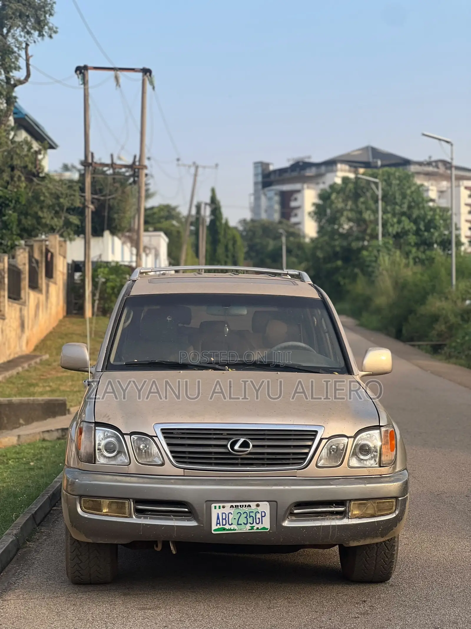 Lexus GX 470 Sport Utility 2005 Gold