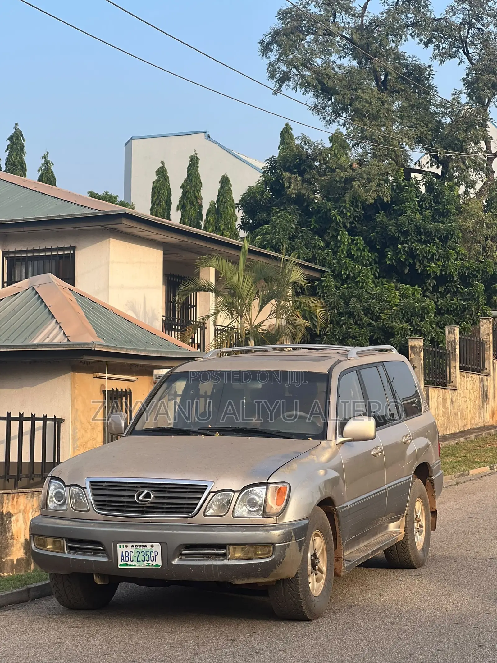 Lexus GX 470 Sport Utility 2005 Gold