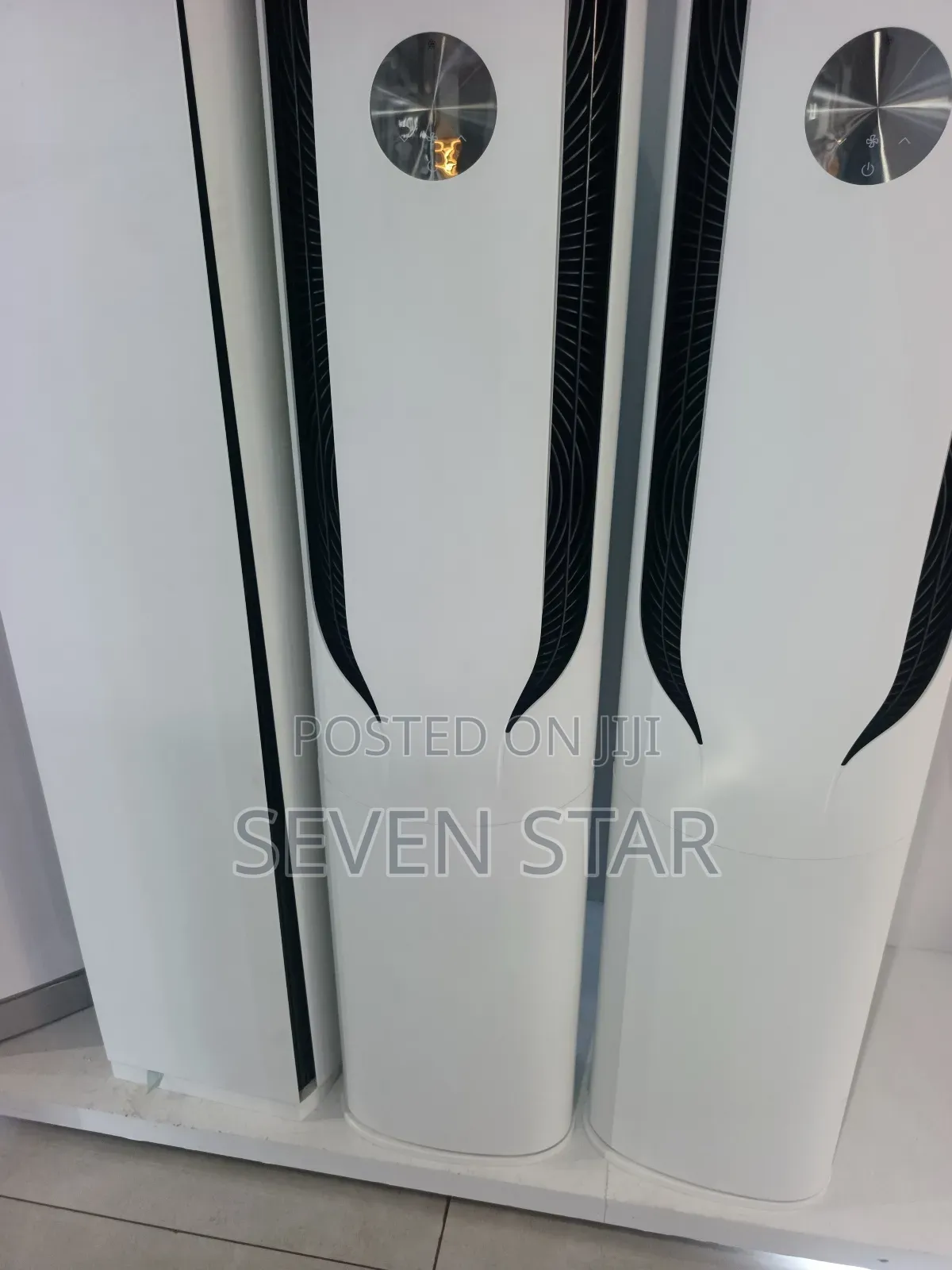 LG 2.5hp Smart Inverter Floor Standing (Twin 
Tower)a/C Fs25q2yb0