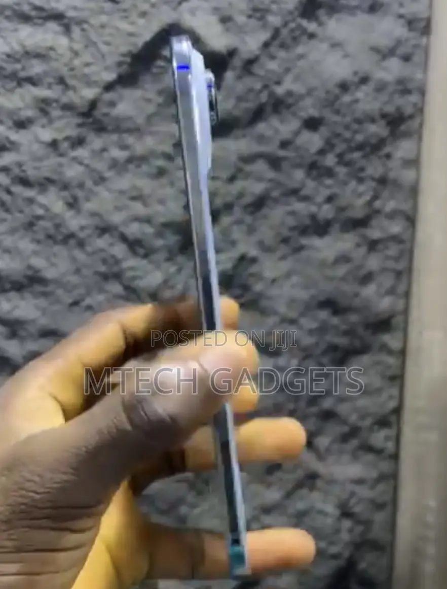 Apple iPhone Air 256 GB Blue
