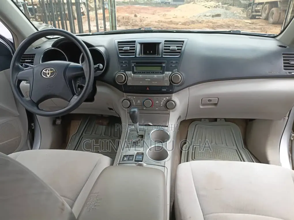 Toyota Highlander 2008 Silver