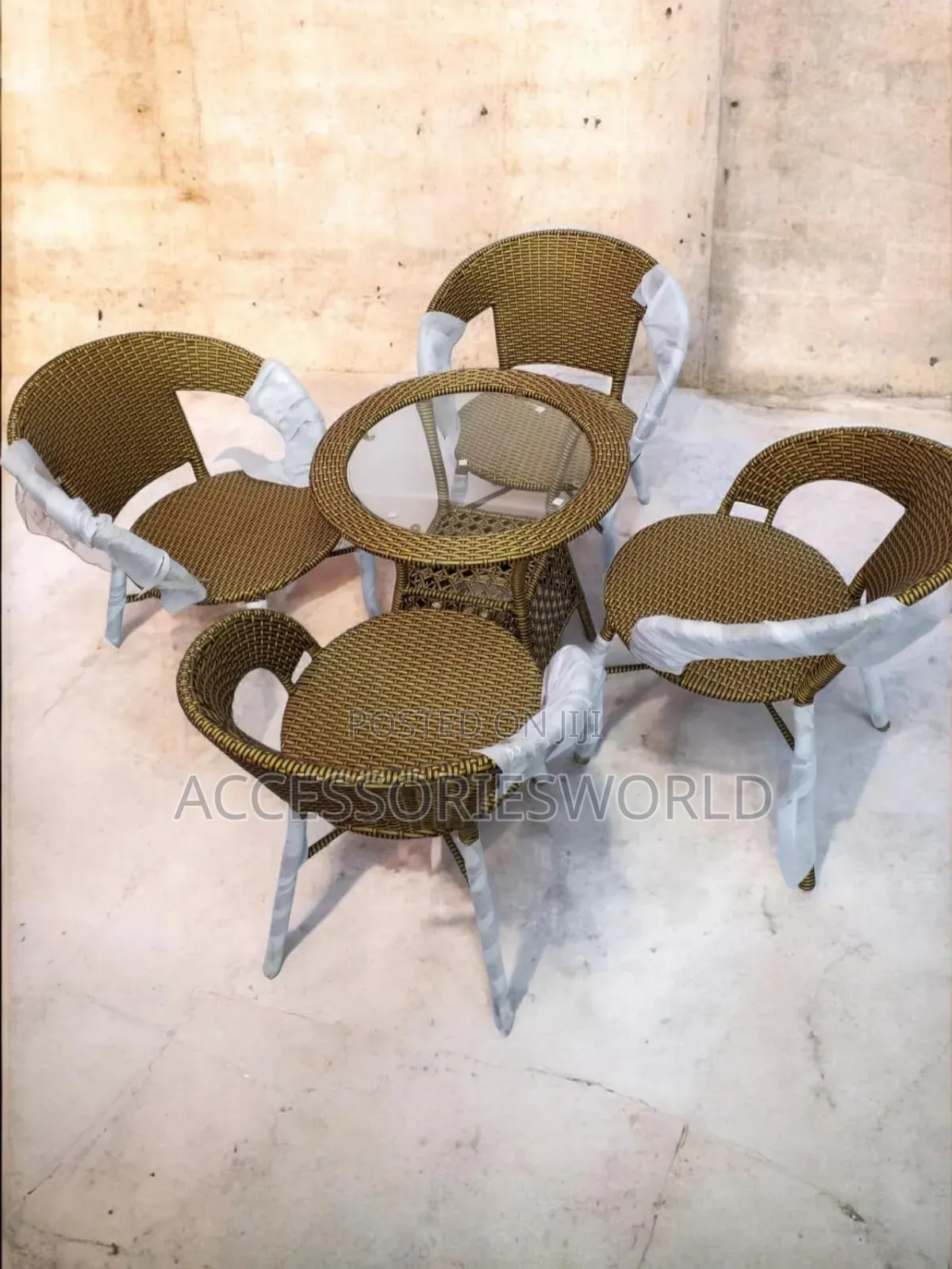 Modern 5-Piece Outdoor PE Rattan Wicker Dining Table & Chairs Set