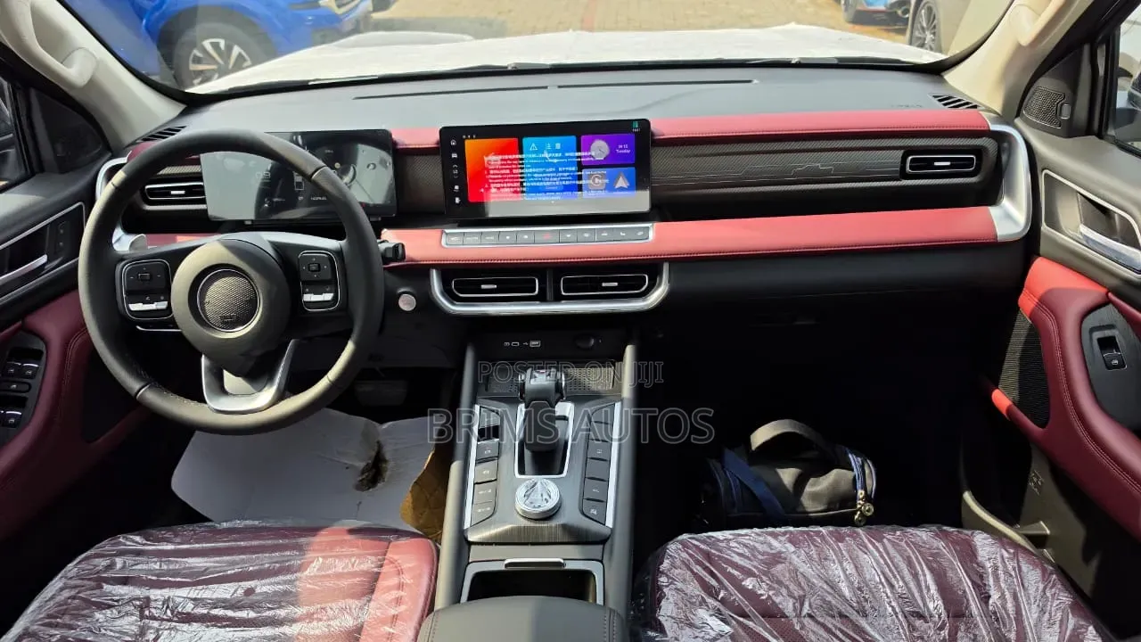 New Toyota Hilux 2026 Black