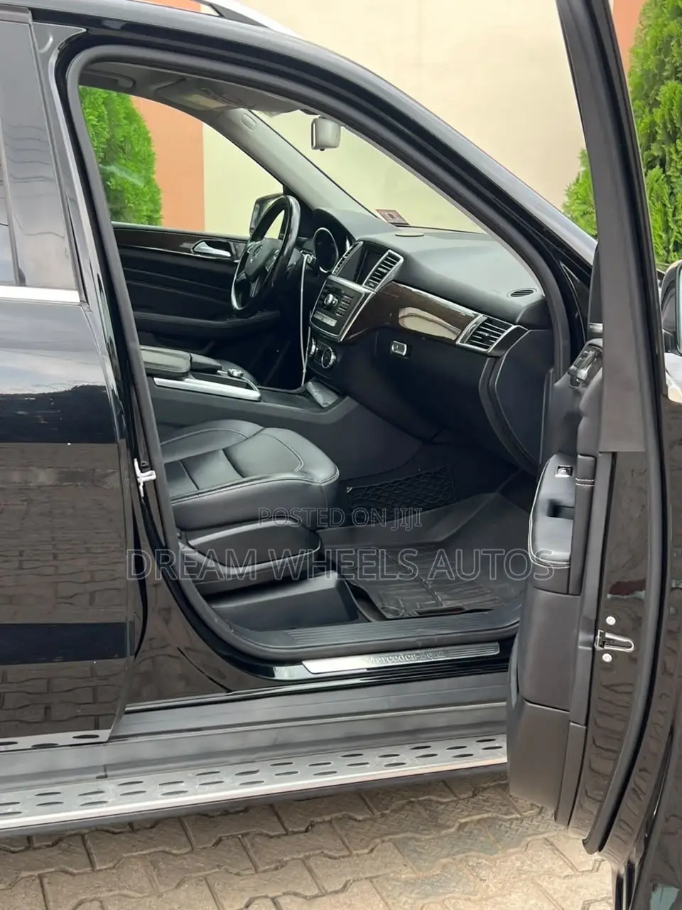 Mercedes-Benz M Class ML350 4MATIC 4dr SUV AWD (3.5L 6cyl 7A) 2015