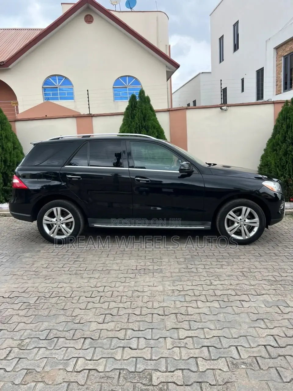 Mercedes-Benz M Class ML350 4MATIC 4dr SUV AWD (3.5L 6cyl 7A) 2015