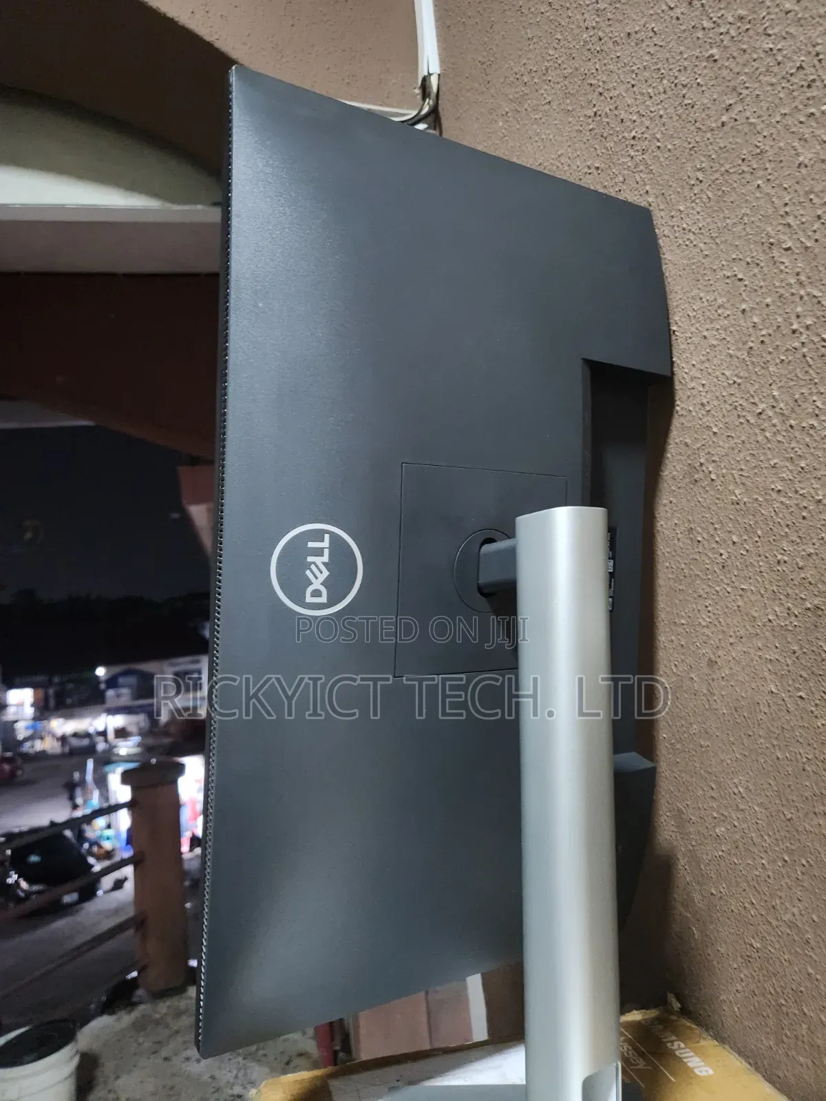 Dell Monitor
