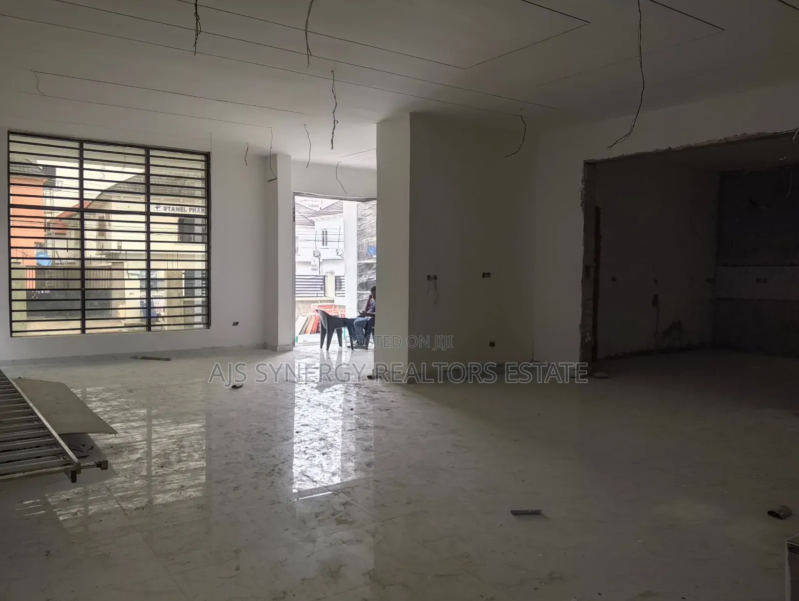5bdrm Duplex in Ado / Ajah for sale