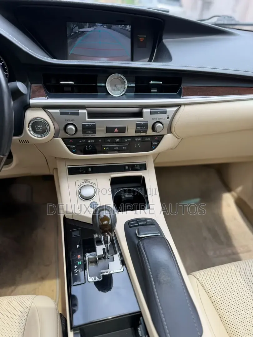 Lexus ES 350 FWD 2014 Red
